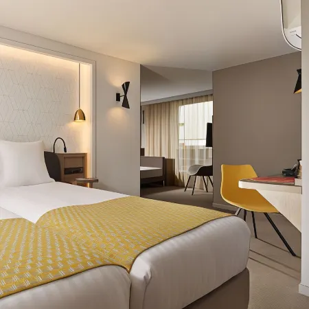 Hotel Auteuil Tour Eiffel Paris