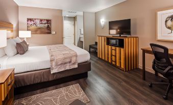 Best Western Cedar Inn  Suites