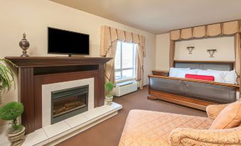 Ramada by Wyndham Drumheller Hotel & Suites