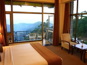 Kasauli Castle Resort