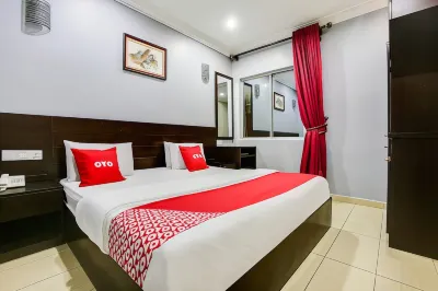 Ct Hotel Hotel dekat Lumut Yacht Club