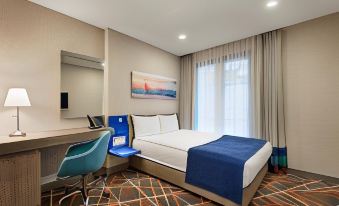 Tryp by Wyndham Istanbul Taksim