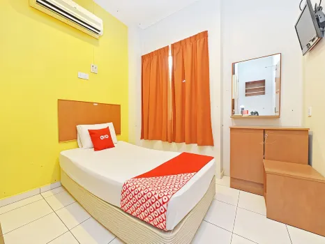 OYO 582 Hotel Walk Inn Hotels near Melaka International Airport