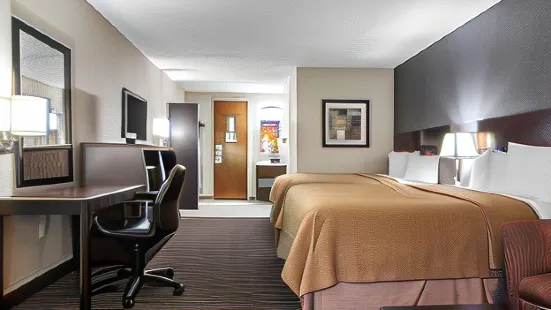 Quality Inn & Suites Danbury Near University