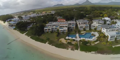 Villasun Seafront Apart at CapOuest Hotels in 