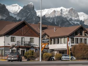 Basecamp Lodge Canmore