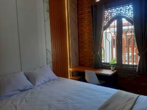 Capital O 93719 Homestay Omah Bidadari