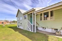 Parkstrip Place, Pet Friendly Downtown Home by RedAwning