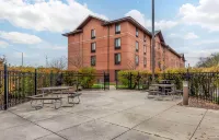 Extended Stay America Suites - Chicago - Lombard - Yorktown Center Hotels in Lombard