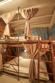 Happiness Community Wake & Bake Hostel