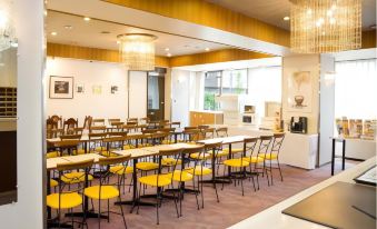 Hotel Econo Higashi Kanazawa