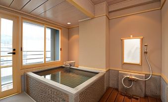 Konpira Onsen Kashikiri Yunoyado Kotone