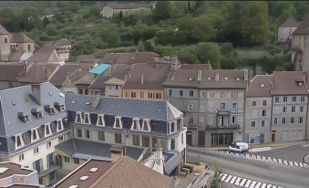 Logis Grand Hôtel des Bains