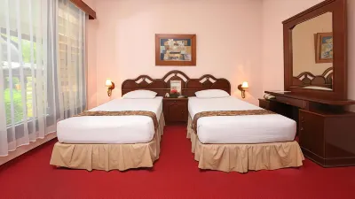 Sindang Reret Hotel & Restaurant Ciwidey Hotel dekat Pemandian Air Panas Walini / Rancawalini