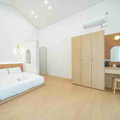 Gyeongju Casa Mellow Kids Pool Villa Rooms