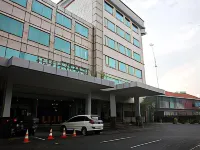 Hotel Yehezkiel Surapati Mitra RedDoorz Hotel di Cibeunying Kaler