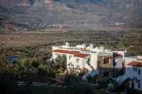Resort Hotel El Cortijo & Spa