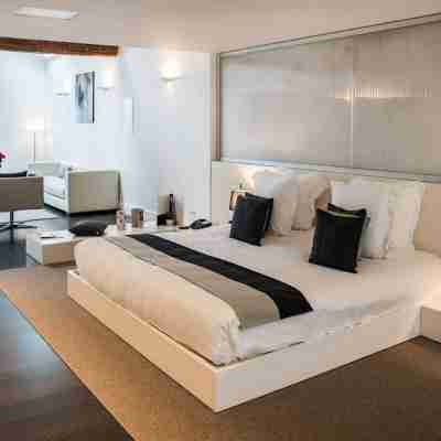 Les Pléiades Hôtel-Spa-Restaurant Rooms