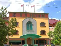 TS Hotel - Taman Rinting