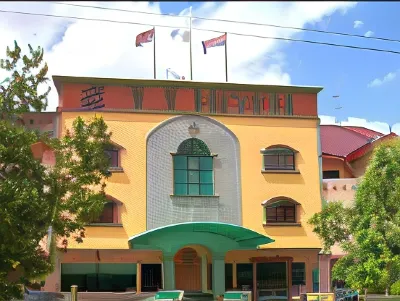TS Hotel - Taman Rinting Hotels in Masai