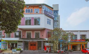 The Lakeview - West Lake Lotus Apartments