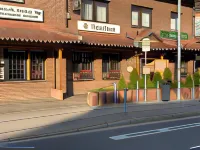Hotel Jeong - parking