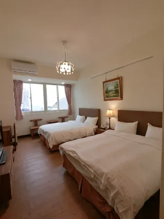 Long Zhi Yue Hotel
