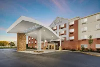 Fairfield Inn Philadelphia Airport Hotel dekat PNC Eastwick Center