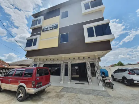 RedDoorz Near Palembang Airport 2