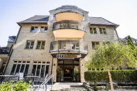 Hotel CityHome am Kurpark Hotel in zona VitaSol Therme