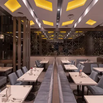Grand Picasso Hotel