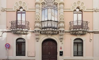 Numa Seville Solea