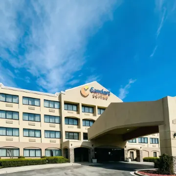 Comfort Suites