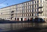 Grand Lion Hotel Hotels near مسرح مارينسكي