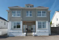 Falmouth Bay Hotels in Mawnan