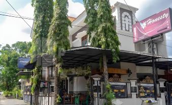 Tjahaja Baroe Syariah Mitra RedDoorz @ Dukuh Kupang