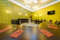 Oławian Hotel 브르제그 호텔