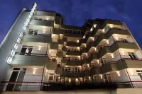 Hotel Metropol Các khách sạn gần Larissa Ancient Ruins