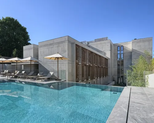 INNSiDE by Meliá Braga Centro Hotels near BragaShopping