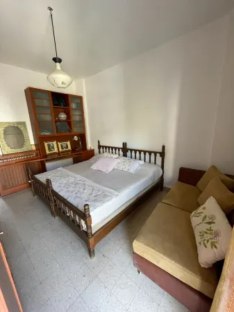 New Jdeideh, Including Generator, Furnished Apartment, Parking, Great Location