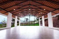 Ravishing Retreat Resort Hotels in Ramanagara