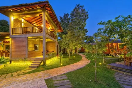 Karunakarala Ayurveda Resort Отели в г. Nainamadama