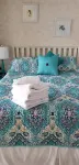 Popular   ~ Quaint. Bogue Shores Condo --  just steps to a beautiful beach - 3 stjerner