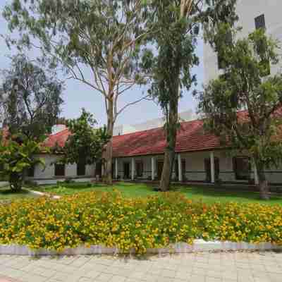 Chanakya Bnr Hotel Hotel Exterior