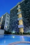 Sutan Raja Hotel & Convention Palu - piscina