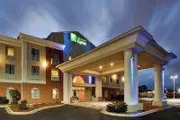 Holiday Inn Express & Suites Thomasville Các khách sạn ở Thomasville