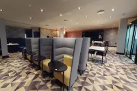 Village Hotel Birmingham Walsall - Business