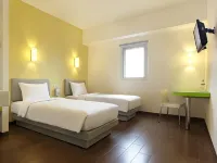 亞瑪里斯曼伽比薩酒店