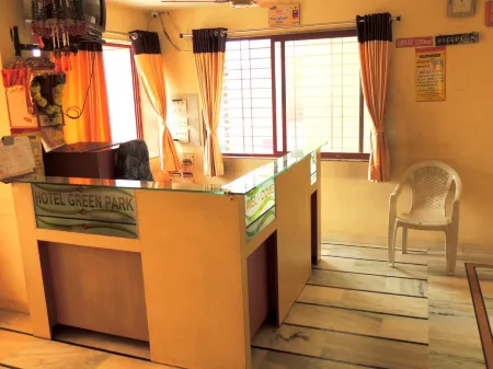 Hotel Greenpark Отели в г. Банаскантха