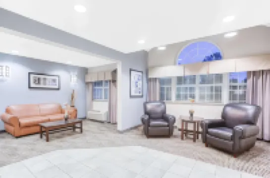 Microtel Inn & Suites by Wyndham Bath